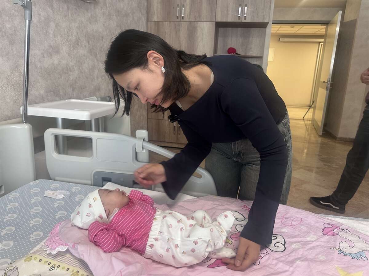 10 günlük mucize! Ölüm riski taşıyan Moğolistanlı bebek Konya’da hayata tutundu 7